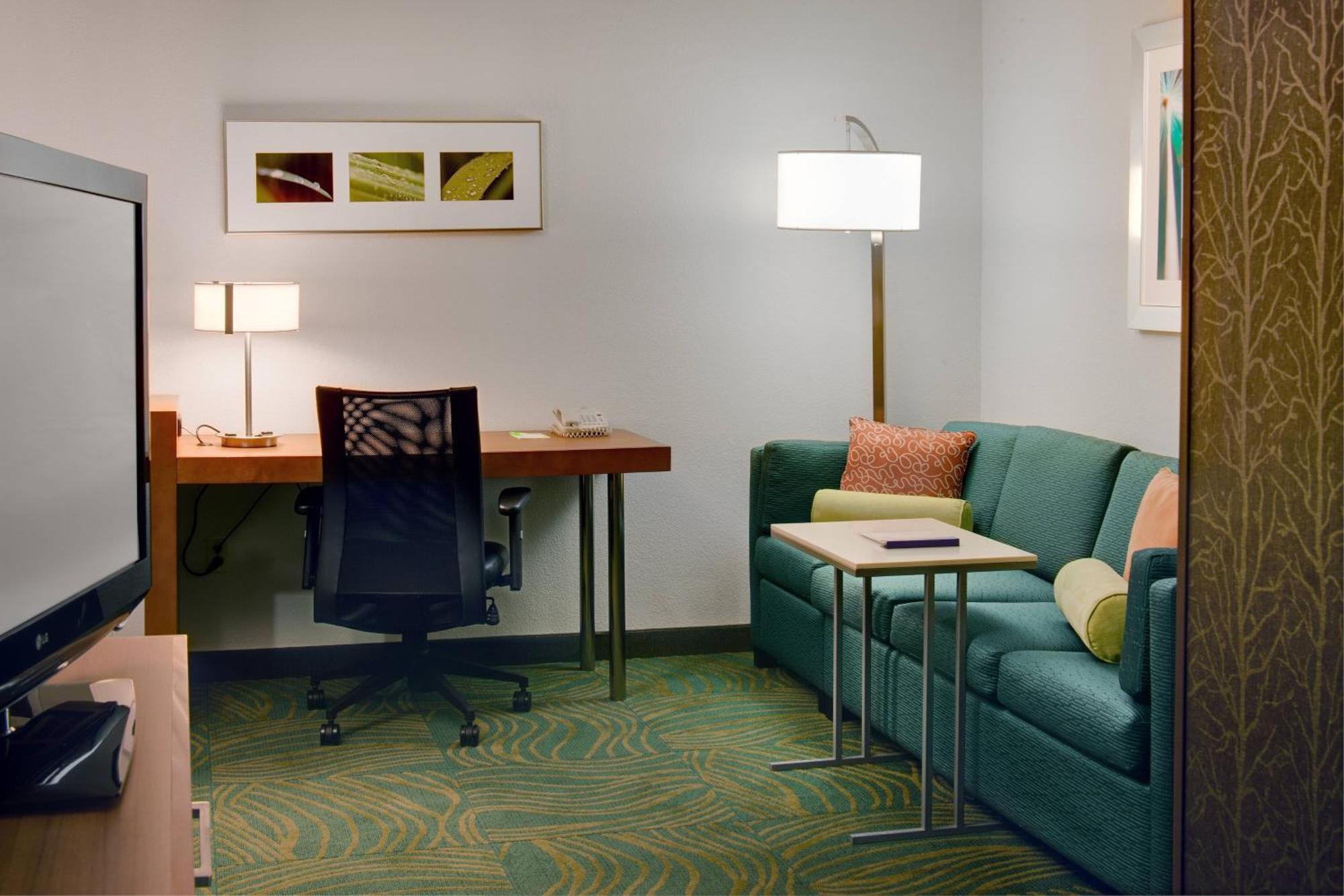 Springhill Suites By Marriott Lansing Exterior photo